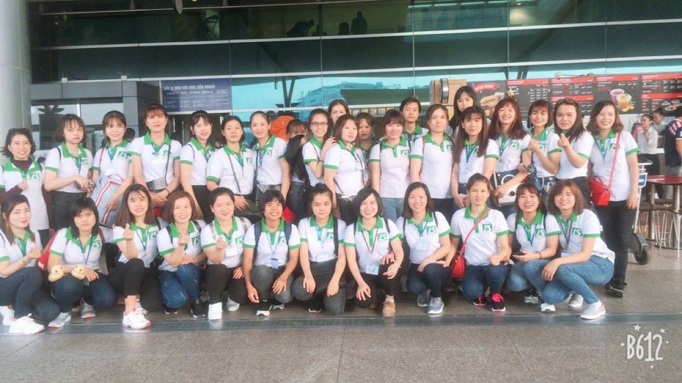 Những tấm ảnh lưu niệm trước ngày chia tay trung tâm